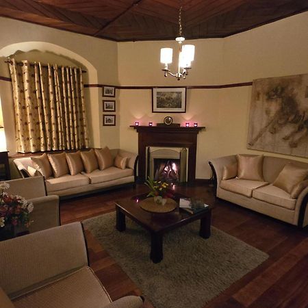 Brockenhurst Bungalow นูวาราเอลิยา ภายนอก รูปภาพ