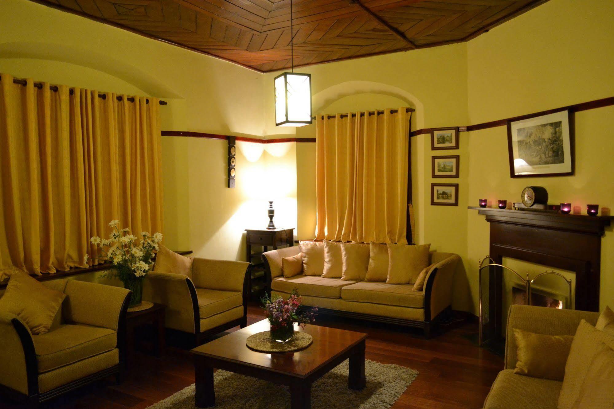 Brockenhurst Bungalow นูวาราเอลิยา ภายนอก รูปภาพ